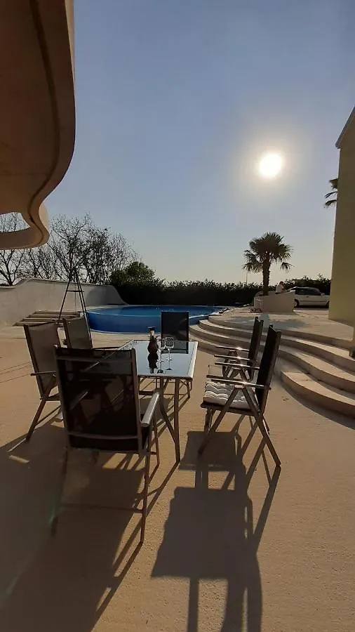 Villa Elke Maria With Overflow Pool And Hydromassage Novigrad Istria 0*,